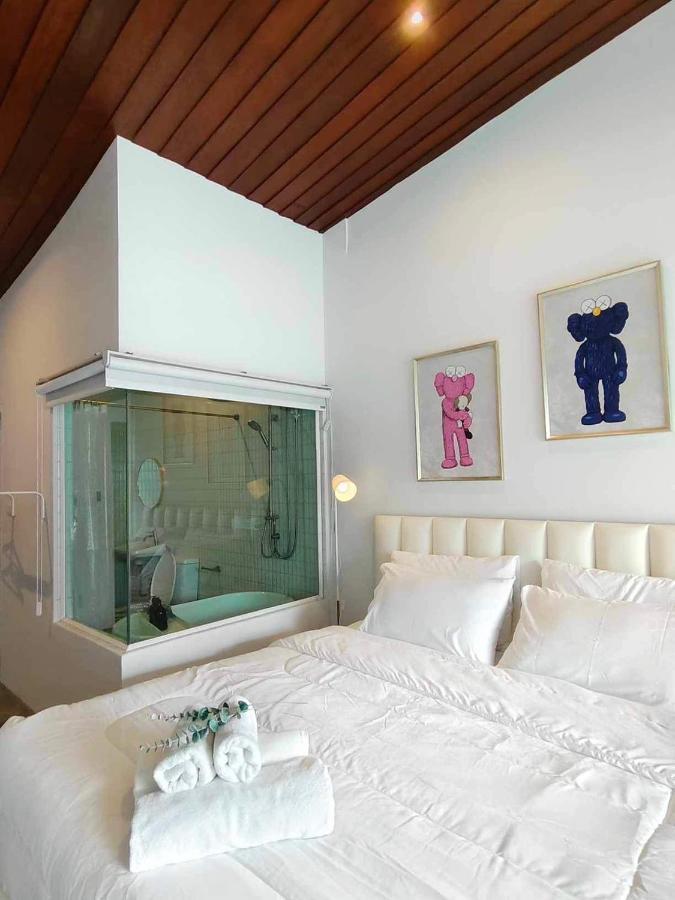 Mr Black & Ms White -Self Check In Accommodation Bangkok Buitenkant foto